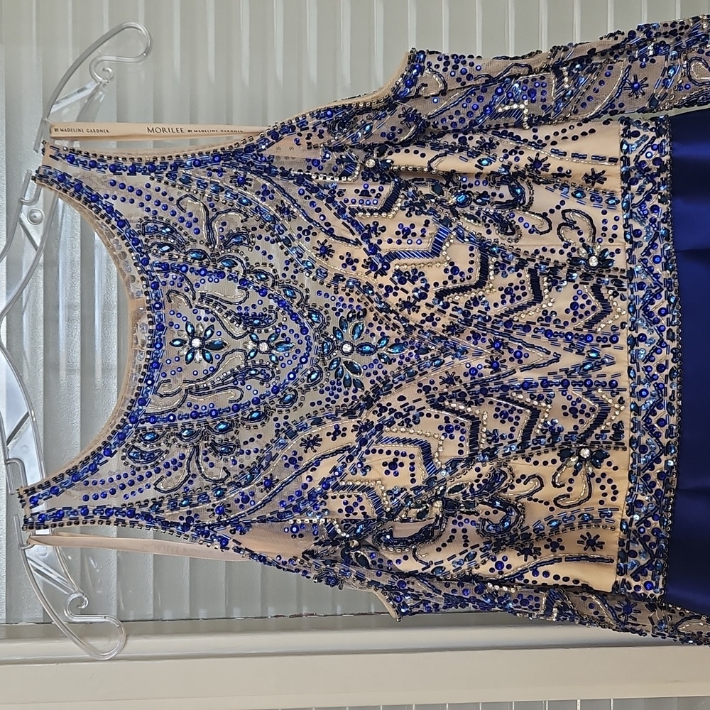 Size 4 royal blue prom/evening gown w/ cold shoulders & long sleeves, beaded top - Picture 5 of 16